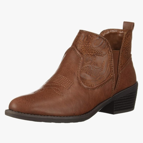 easy street Shoes - Easy Street Women's Legend Western Ankle Boot